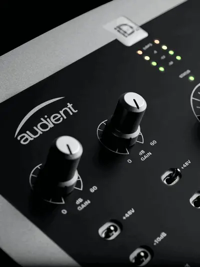 Audient id22